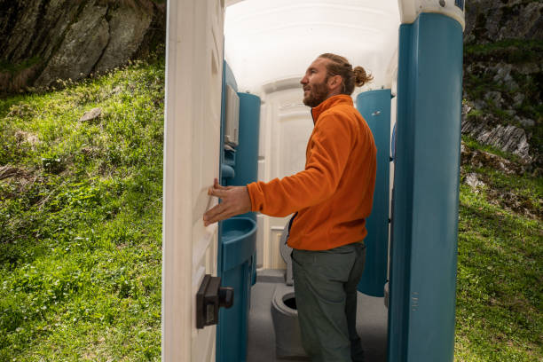 Best Affordable porta potty rental  in Altoona, WI